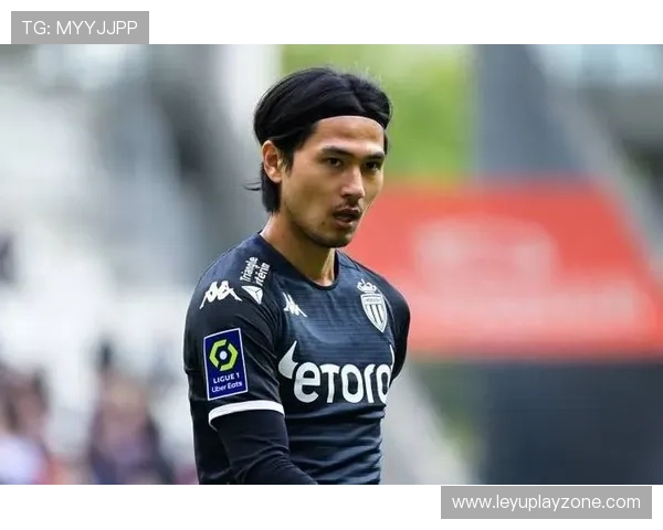 南野拓实赛季报销，摩纳哥中场创造力空缺待补